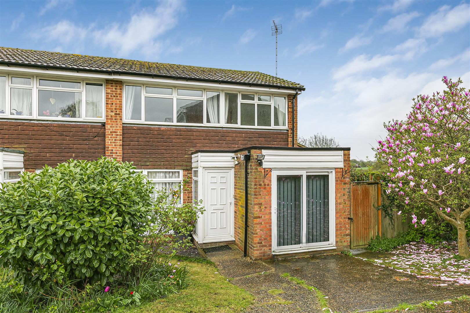 3 Bedroom for sale in Saffron Walden Cheffins Saffron Walden Sales